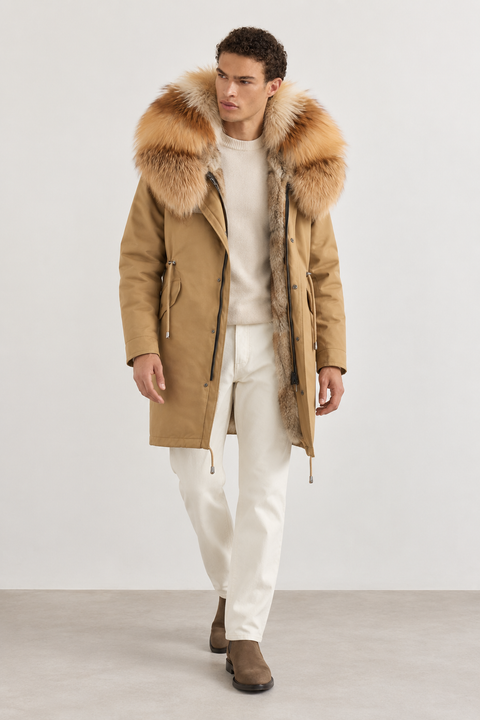 Parka masculina camel forrada a pele