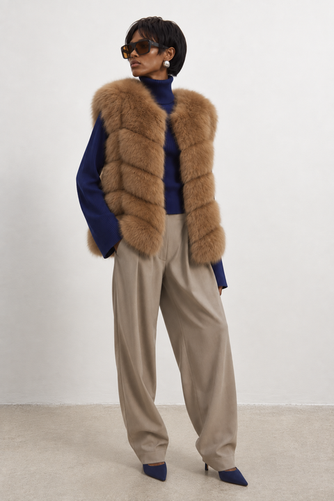 Gilet in volpe senza maniche