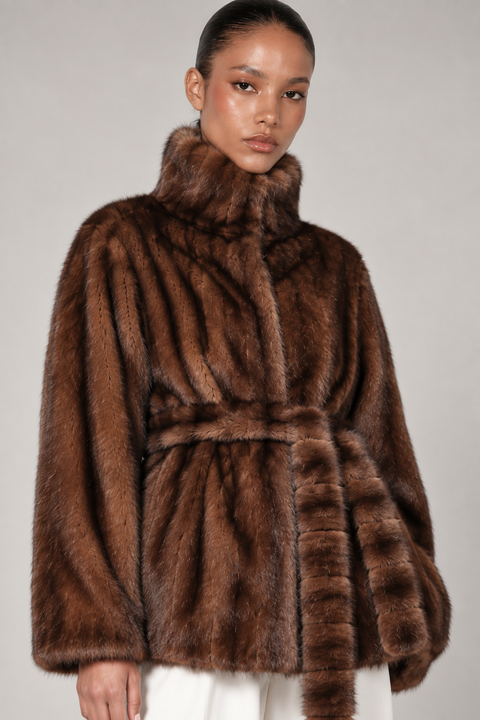 Manteau court en vison brun