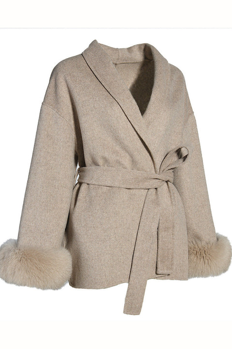 Short Cashmere Coat with Fur